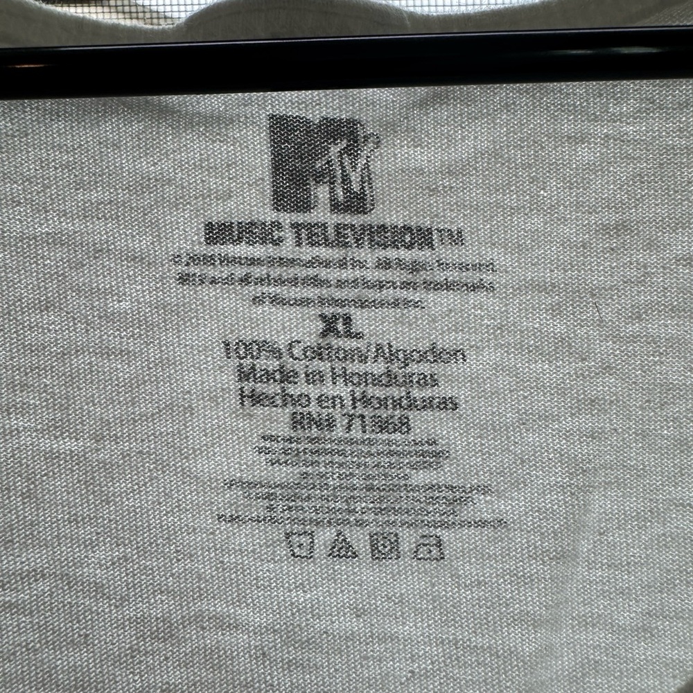 MTV Patriotic White Tank Top - Picture 4 of 5